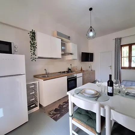 Daire Martina Domus,south Sardinia, 5-star Sea